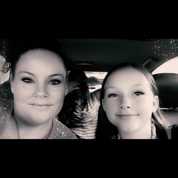 Bethie - Picture 4 of 5